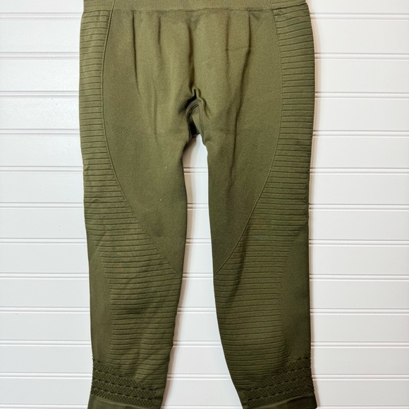 Gymshark Olive Green Energy Seamless Athletic Activewear Leggings Size Small EUC - Picture 4 of 8